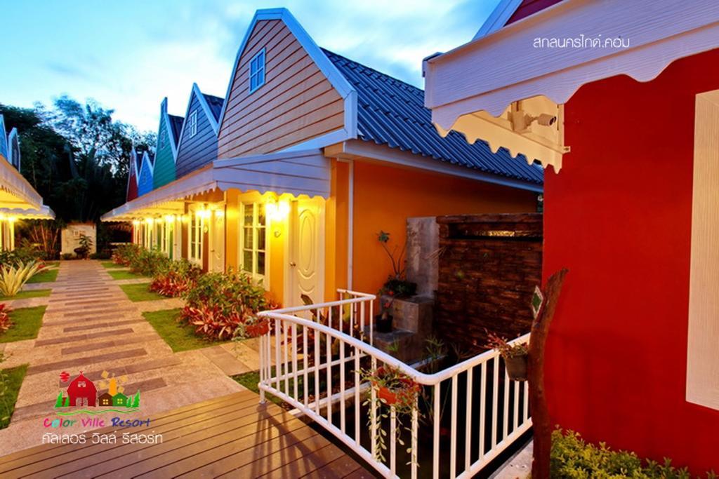 Color Ville Hotel Sha Certified Sakon Nakhon Luaran gambar