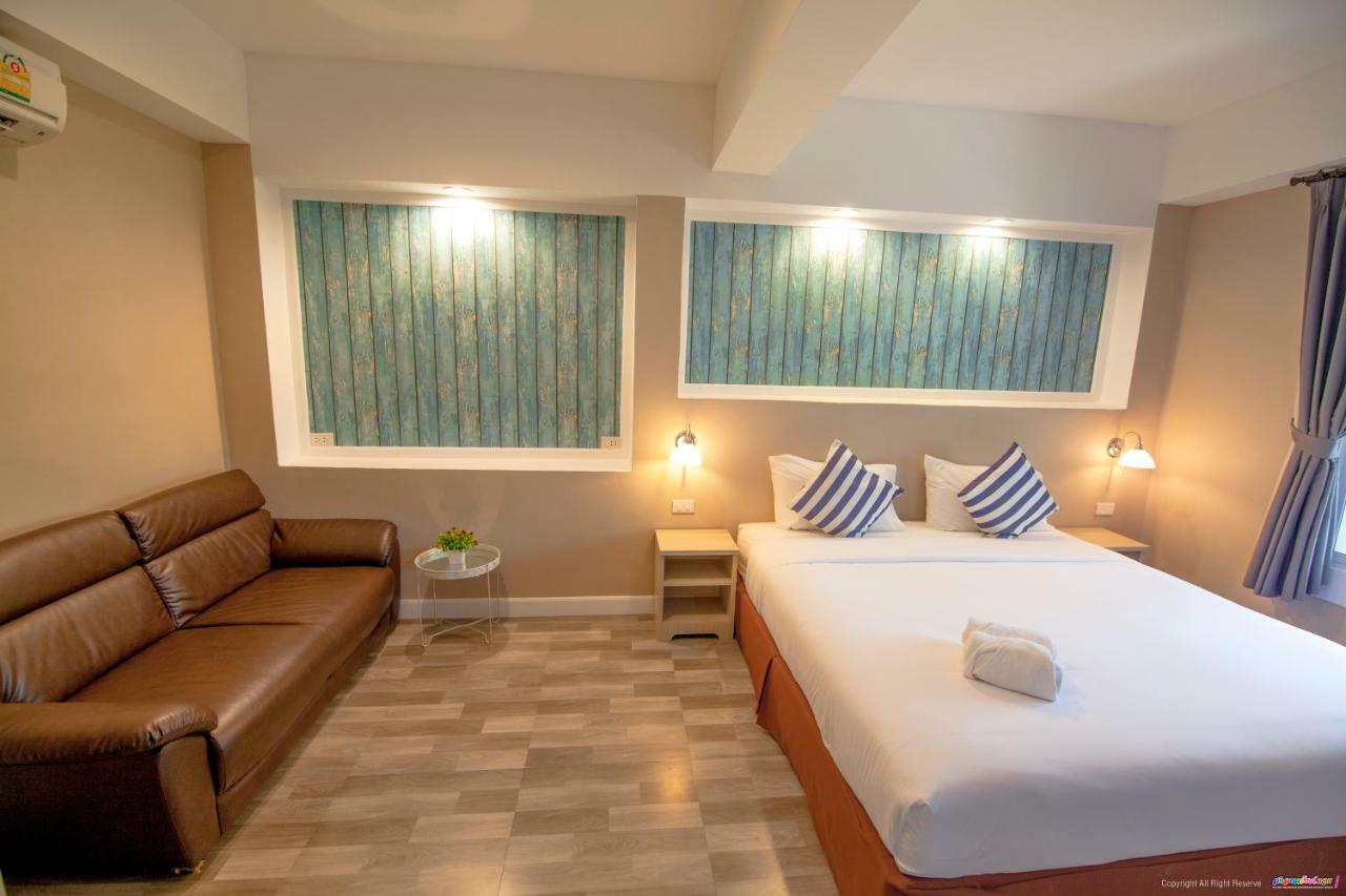 Color Ville Hotel Sha Certified Sakon Nakhon Luaran gambar